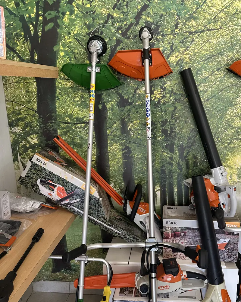 Desmalezadoras y sopladoras Stihl en el local de La Cruz